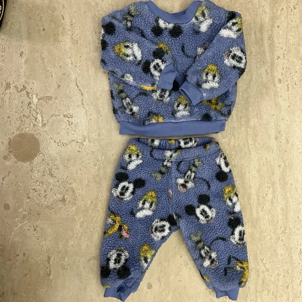 Disney Mickey‎ Mouse Pluto Donald Duck Unisex Blue Sherpa 2 Piece Jogger 3-6 Mo